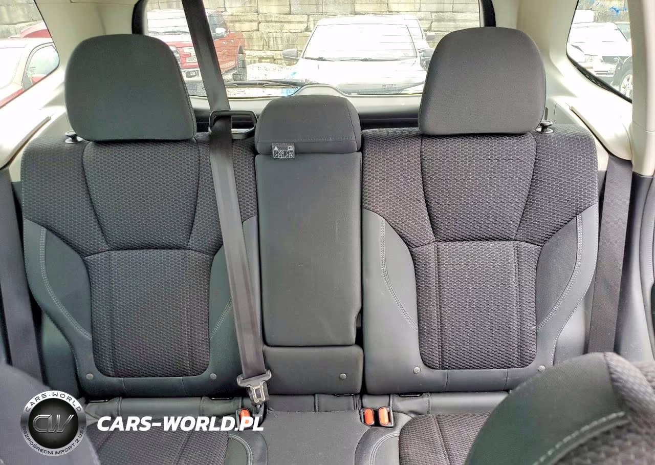 2020 Subaru Forester Premium VIN:JF2SKAJC6LH545354 - 10