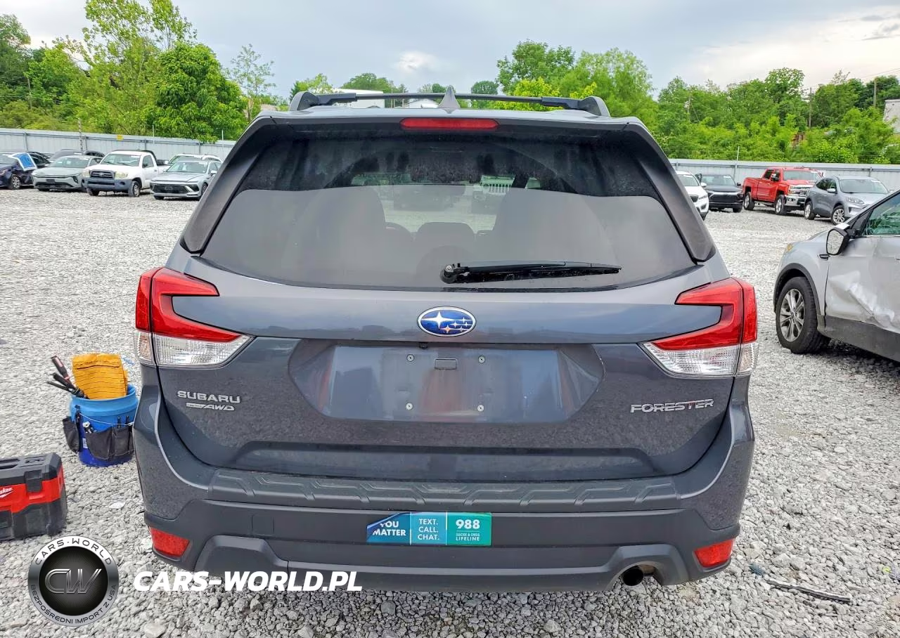2020 Subaru Forester Premium VIN:JF2SKAJC6LH545354 - 6