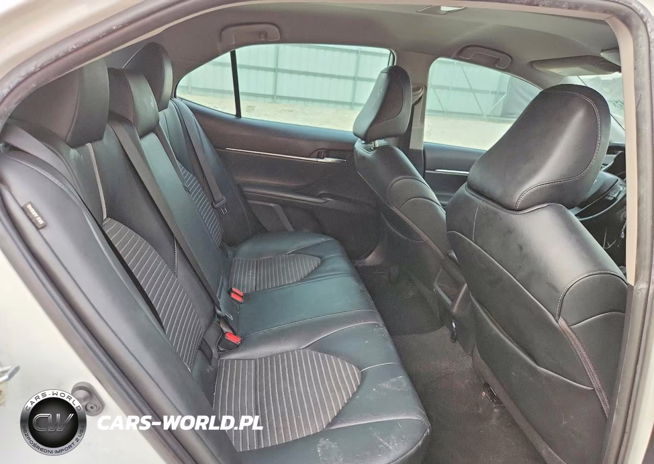 2024 Toyota Camry Se VIN:4T1G11AK2RU257762 - 10
