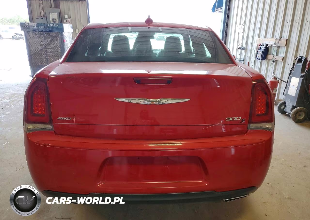 2016 Chrysler 300 S VIN:2C3CCAGG0GH152447 - 6