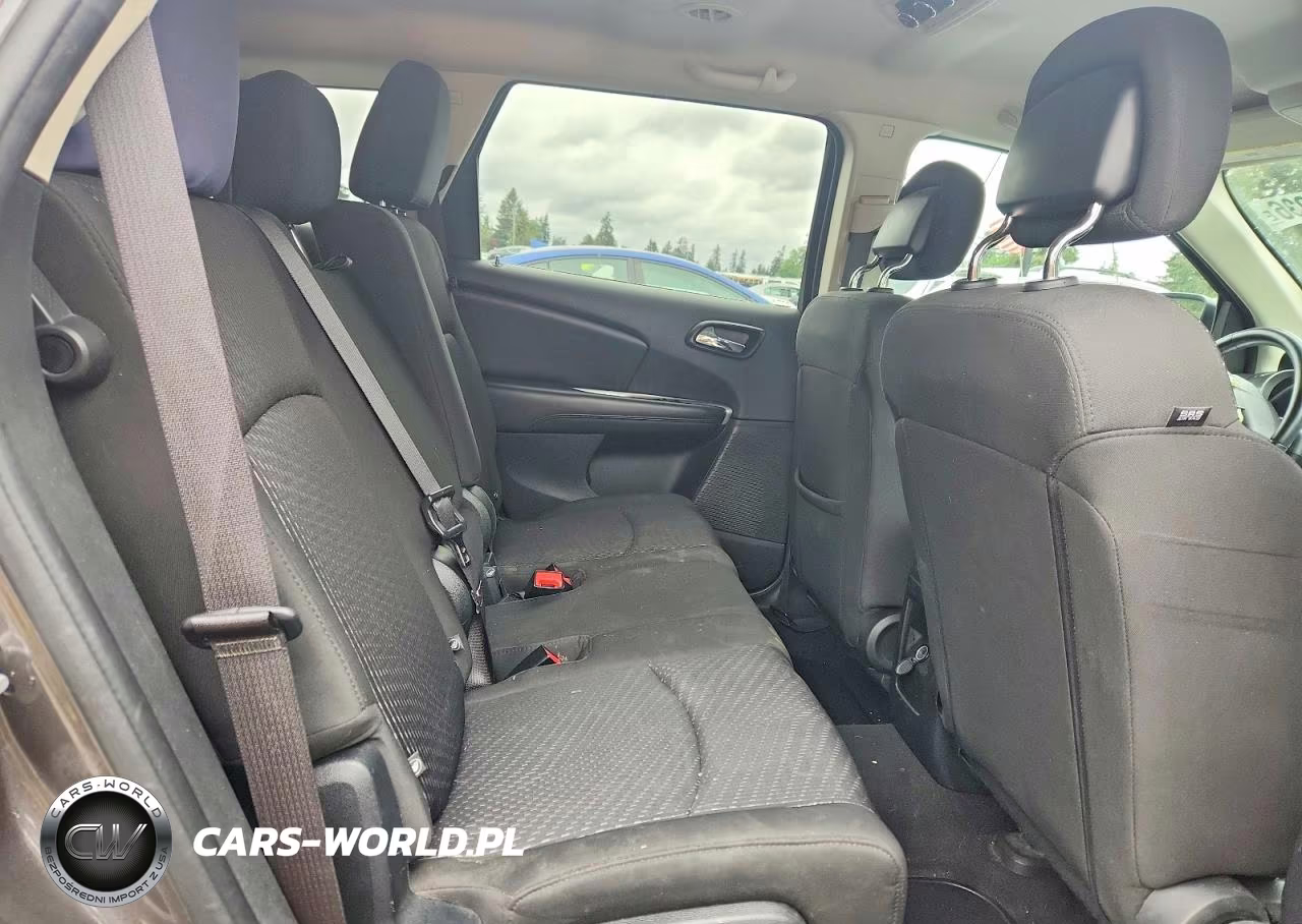2018 Dodge Journey Se VIN:3C4PDCAB5JT158214 - 11