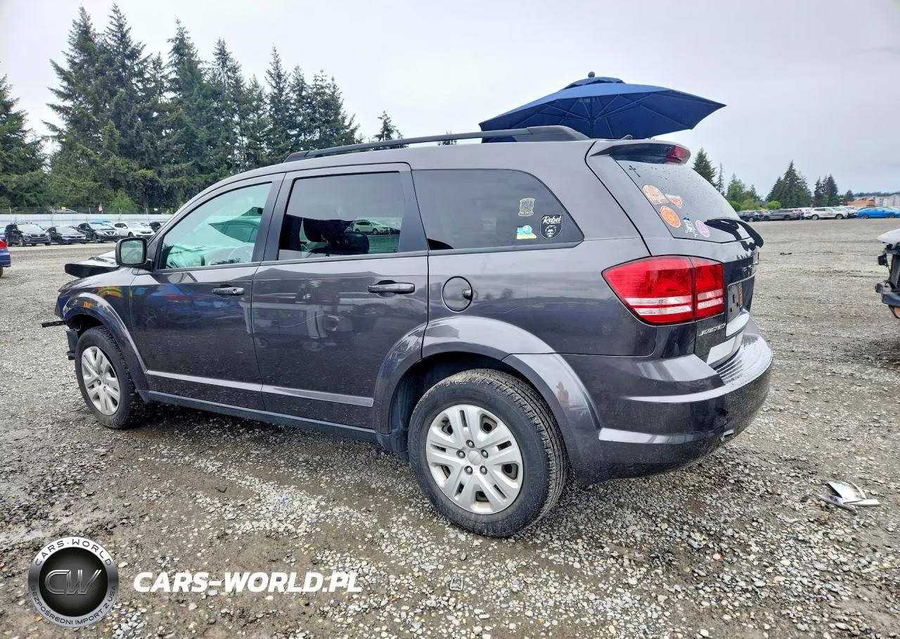2018 Dodge Journey Se VIN:3C4PDCAB5JT158214 - 2