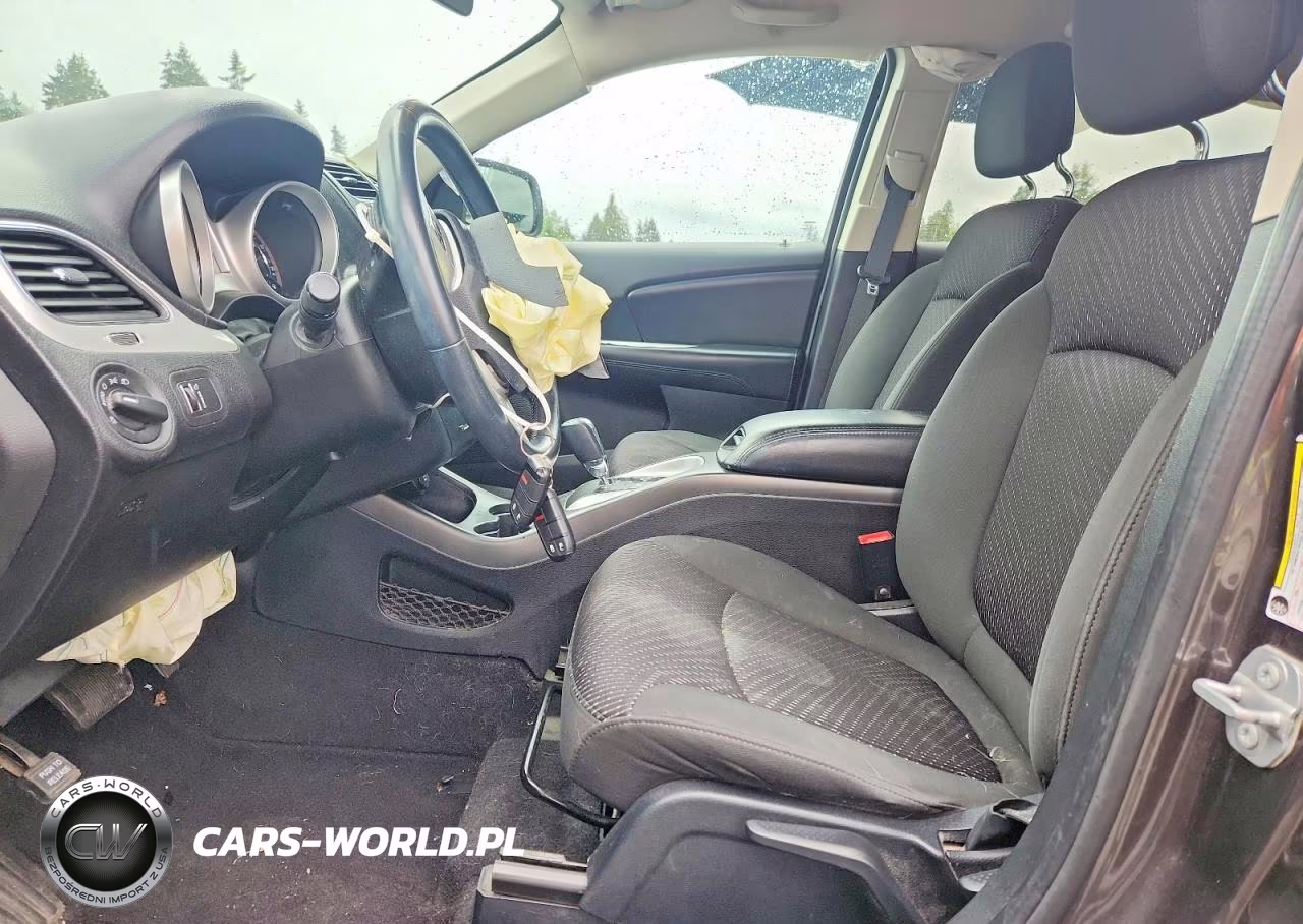 2018 Dodge Journey Se VIN:3C4PDCAB5JT158214 - 7