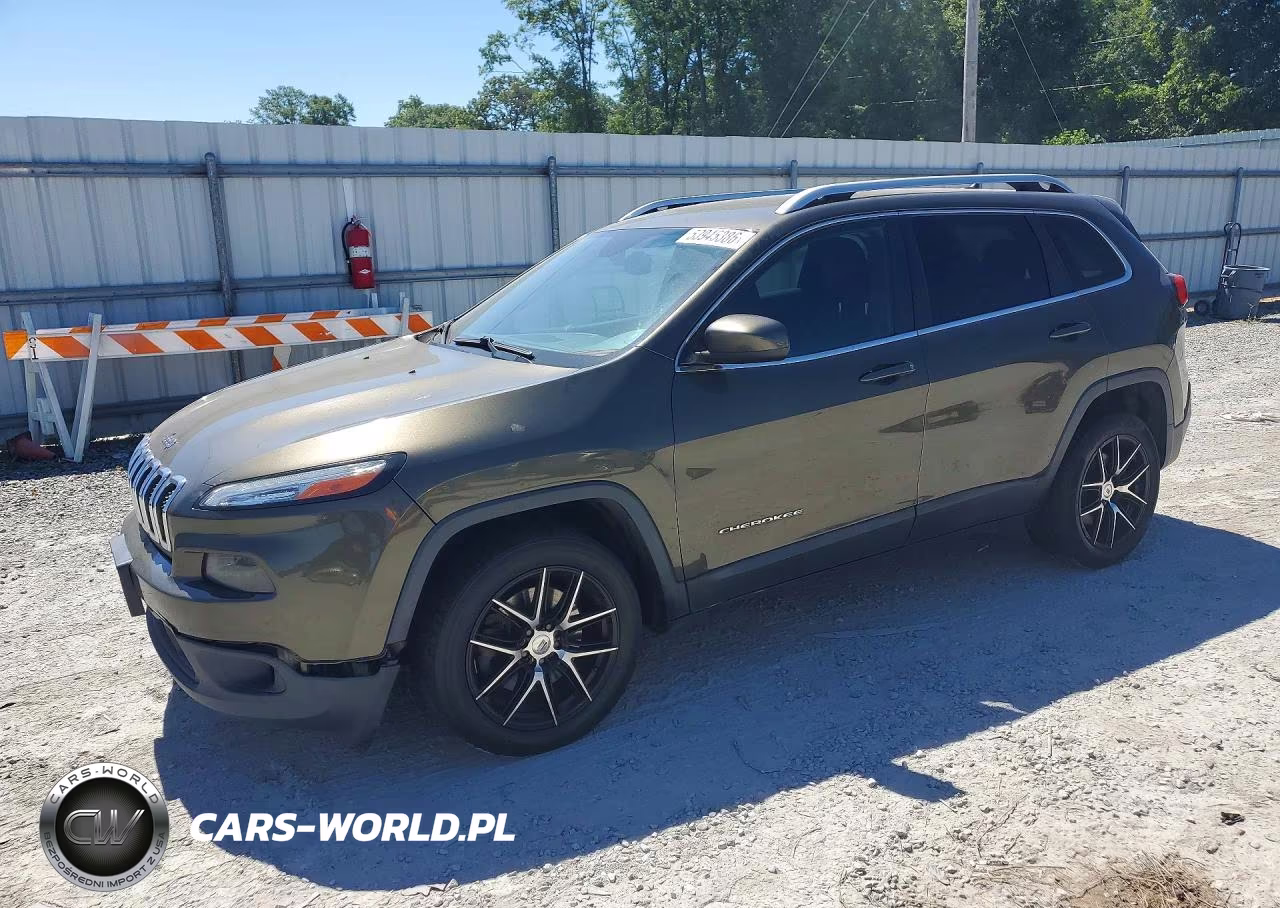 2015 Jeep Cherokee Latitude – zdjęcie 1 z 13