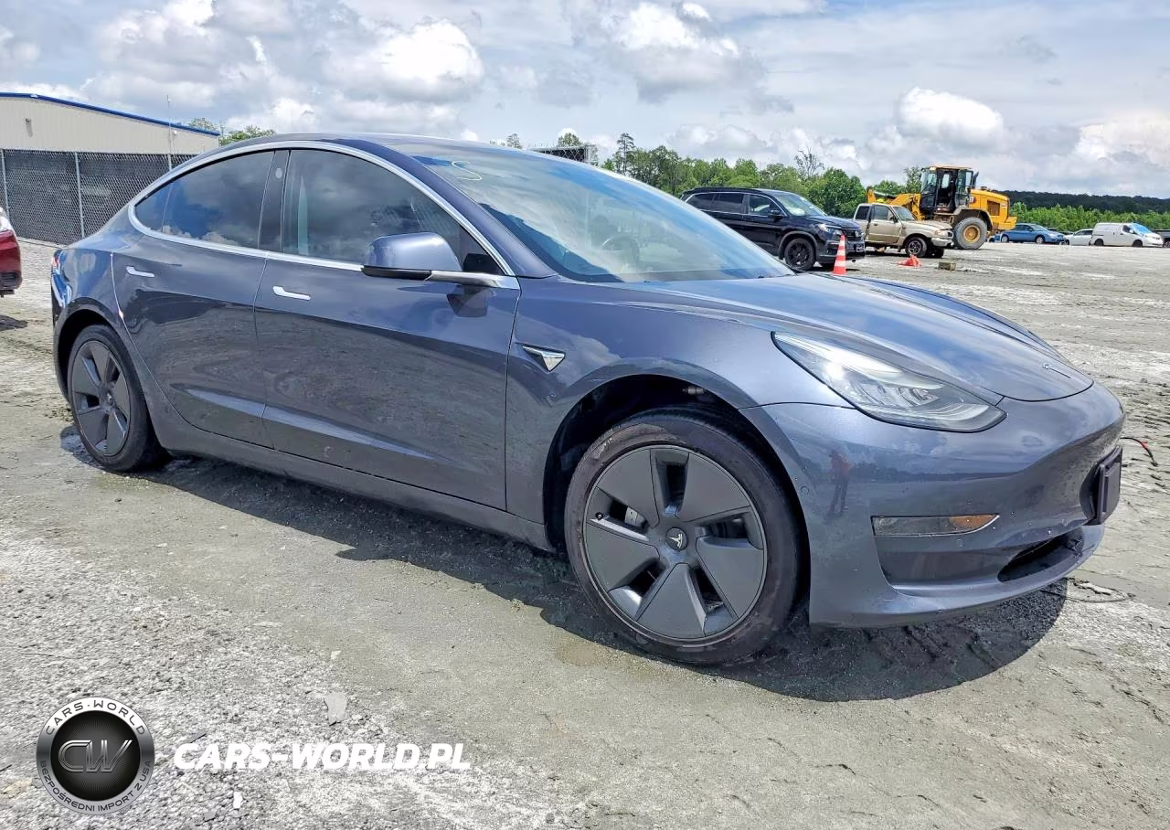 2018 Tesla Model 3 VIN:5YJ3E1EA7JF025776 - 4