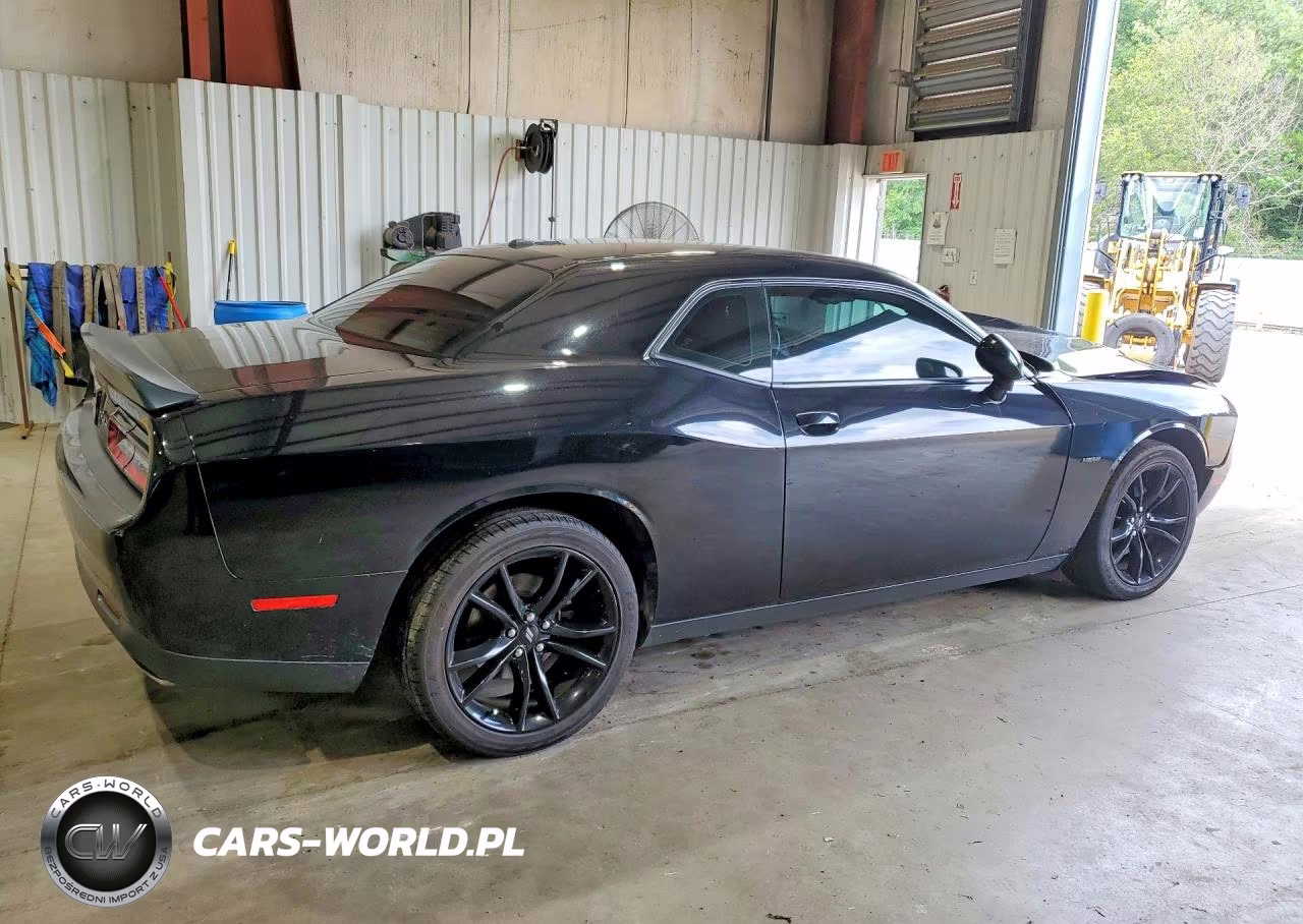 2018 Dodge Challenger VIN:2C3CDZBT7JH216782 - 3