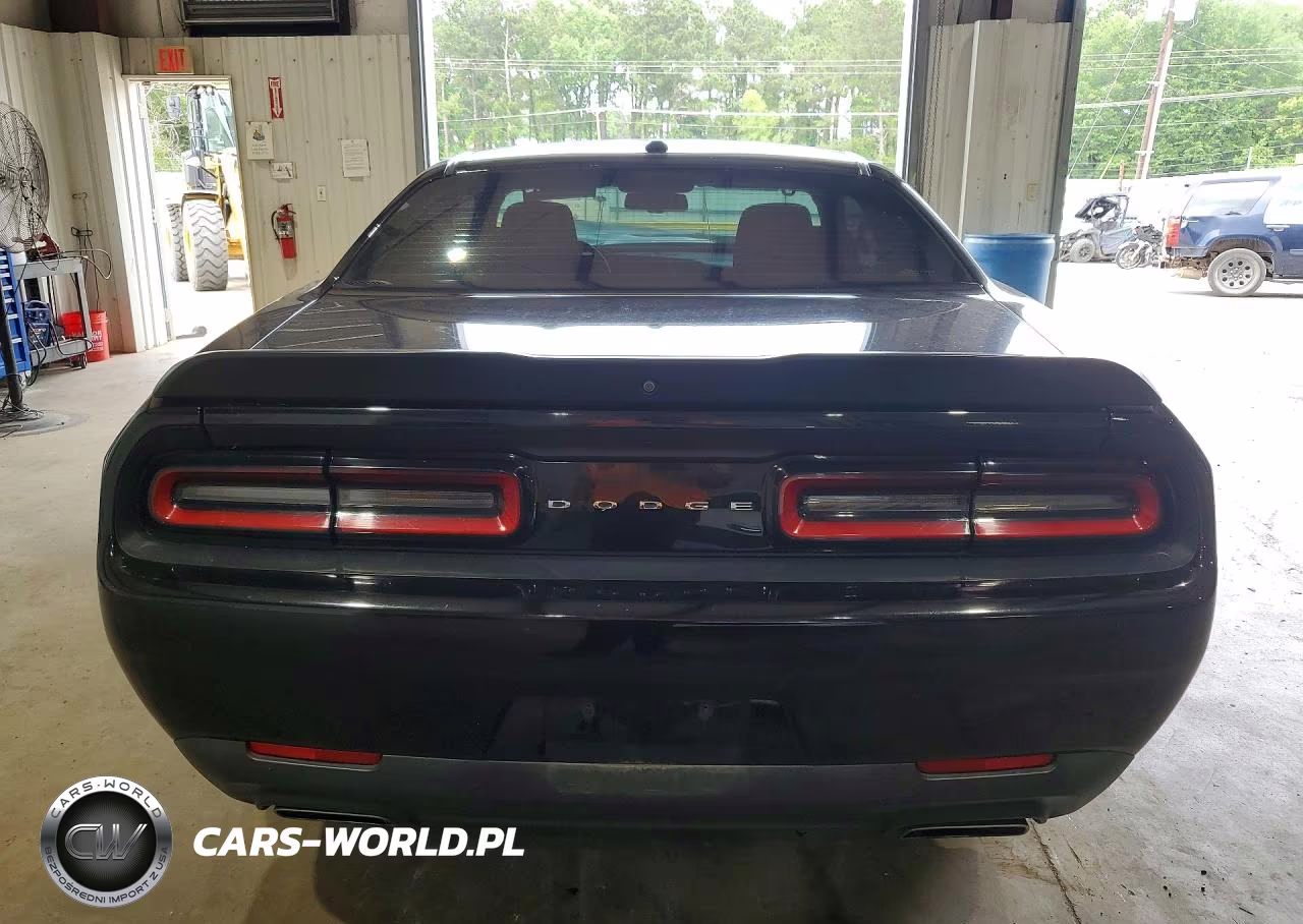 2018 Dodge Challenger VIN:2C3CDZBT7JH216782 - 6
