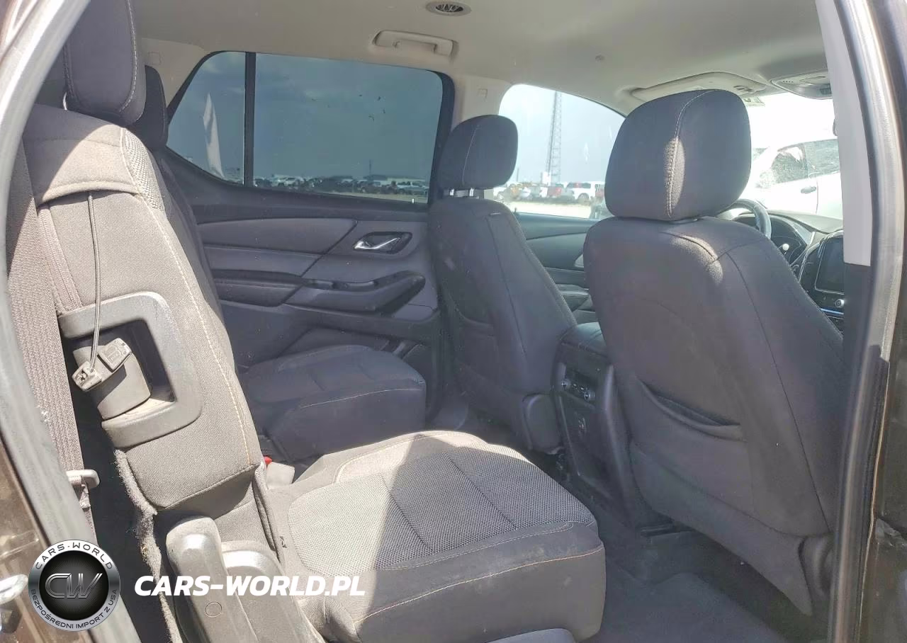 2018 Chevrolet Traverse Lt VIN:1GNERGKW9JJ215482 - 11