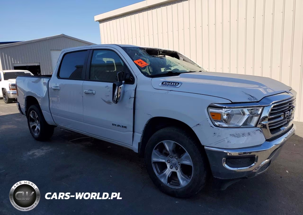 2024 Ram 1500 Laramie VIN:1C6RREJT1RN205210 - 4
