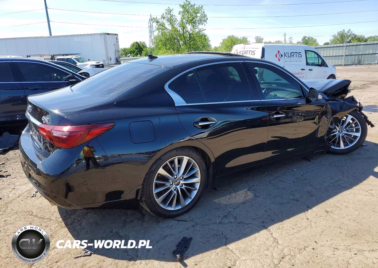 2018 Infiniti Q50 3.0T Luxe VIN:JN1EV7AR4JM441933 - 3