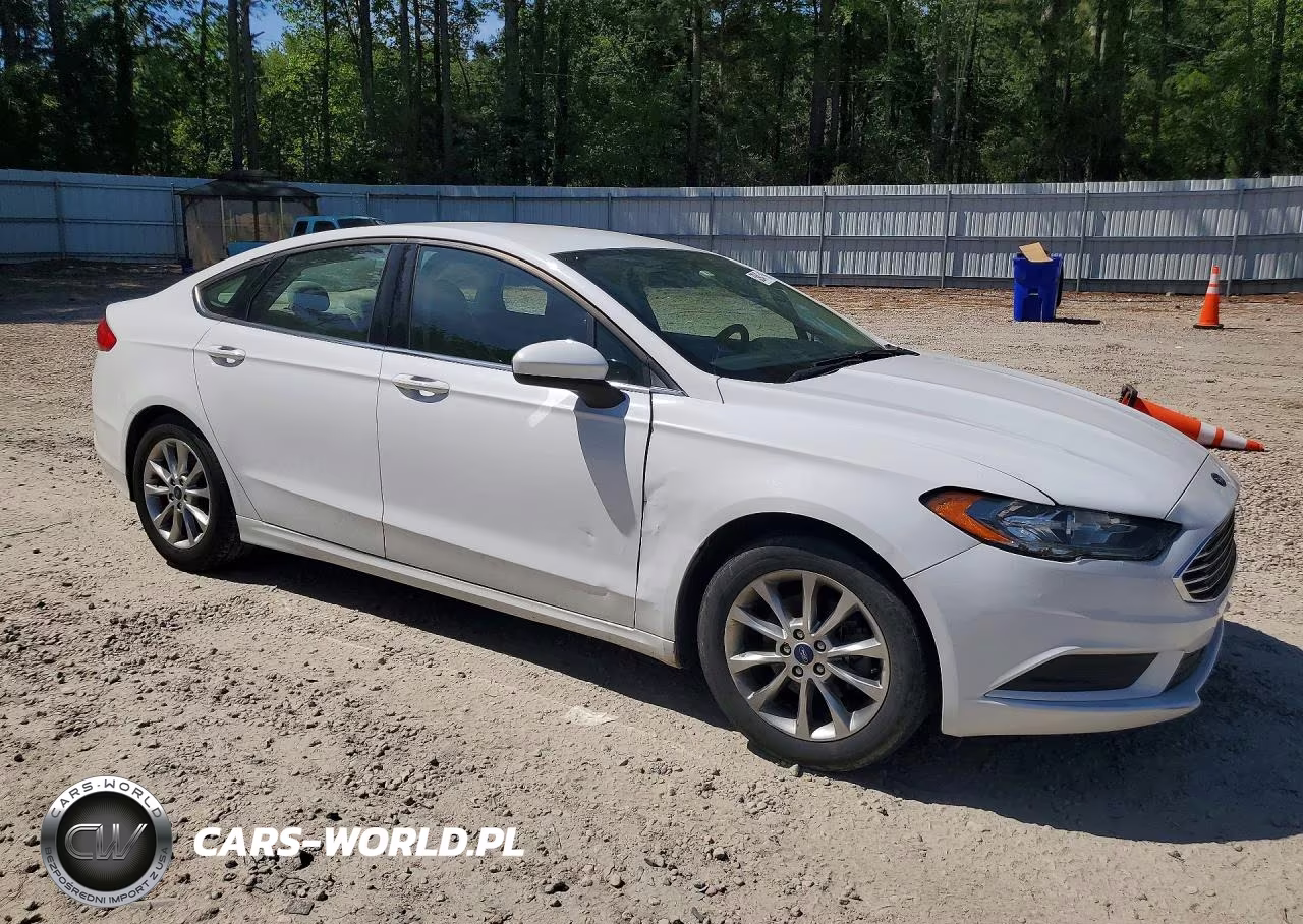 2017 Ford Fusion Se VIN:3FA6P0HD0HR269324 - 4
