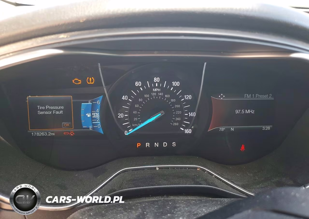 2017 Ford Fusion Se VIN:3FA6P0HD0HR269324 - 9