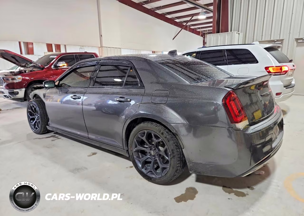 2019 Chrysler 300 S VIN:2C3CCABG2KH515430 - 2