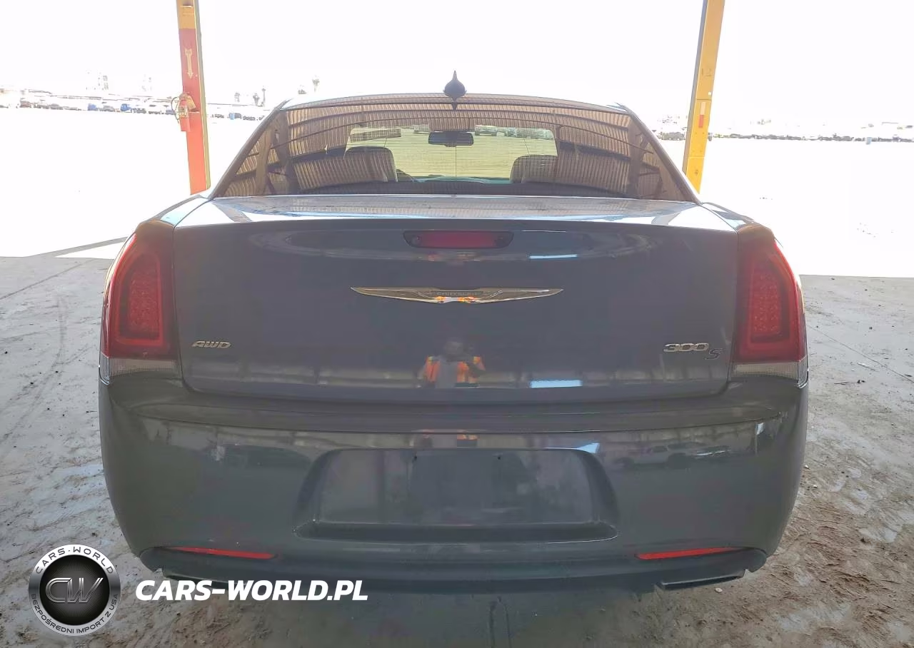 2017 Chrysler 300 S VIN:2C3CCAGG3HH538989 - 6