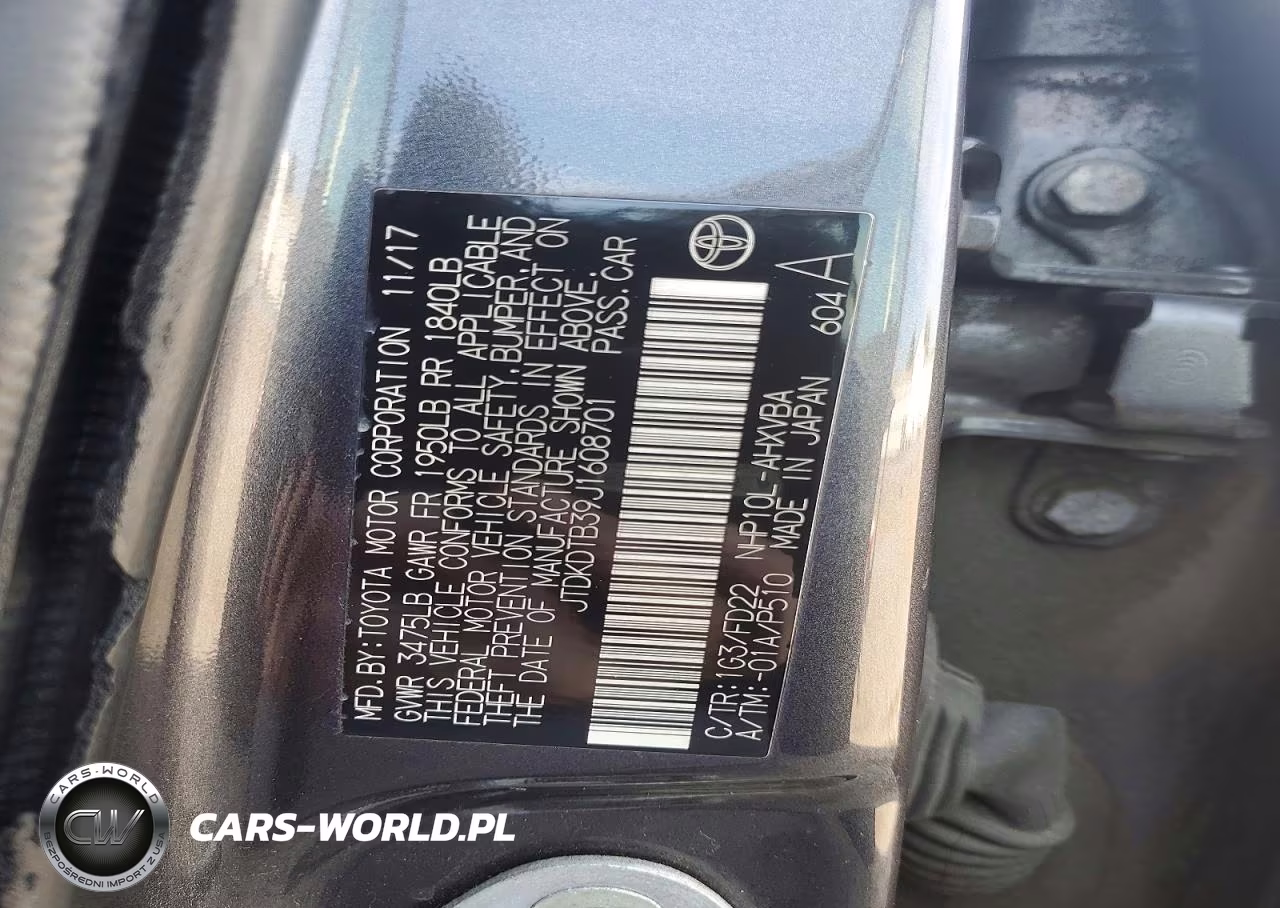 2018 Toyota Prius C VIN:JTDKDTB39J1608701 - 12