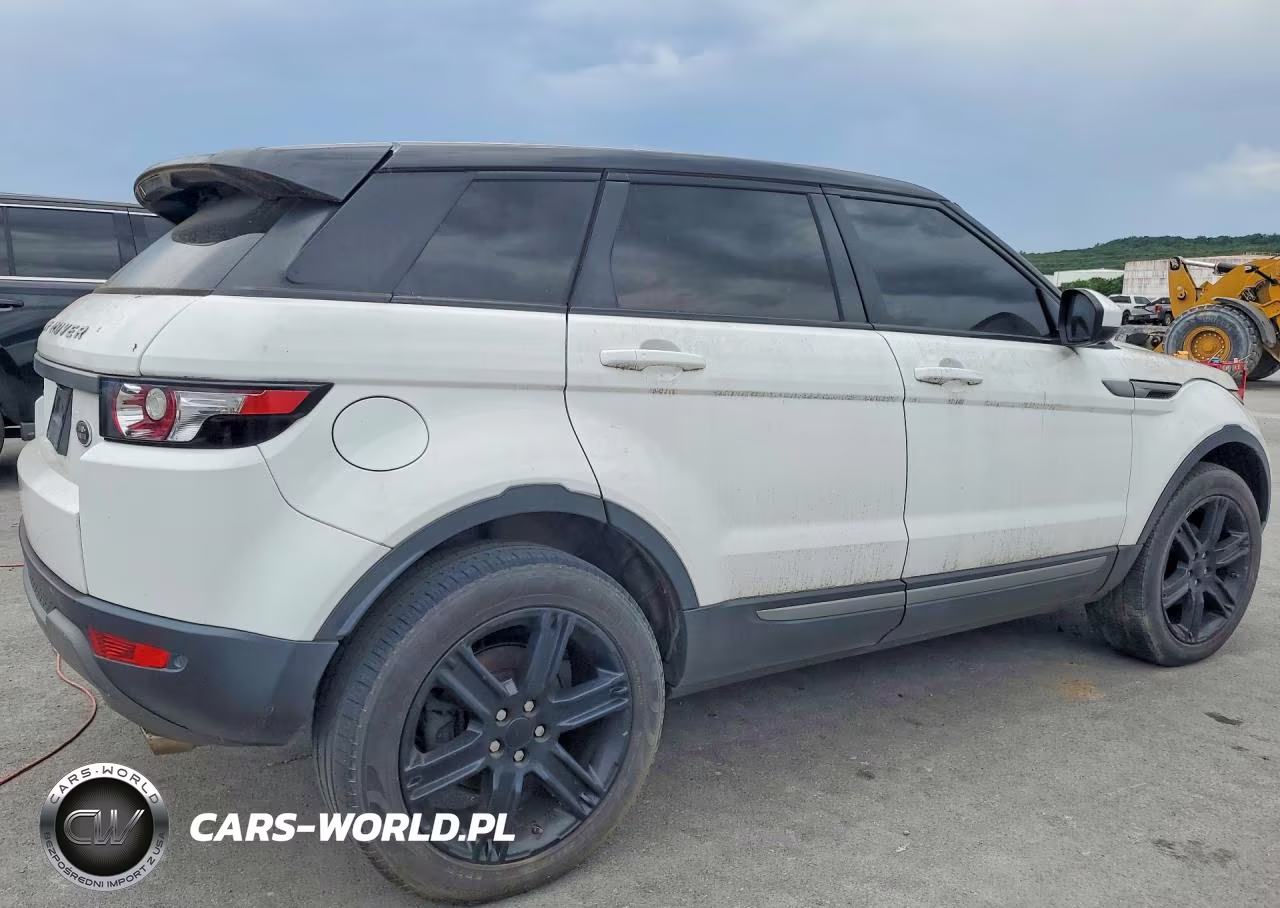 2015 Land Rover Range Rover Evoque Pure Premium VIN:SALVR2BG4FH041011 - 3
