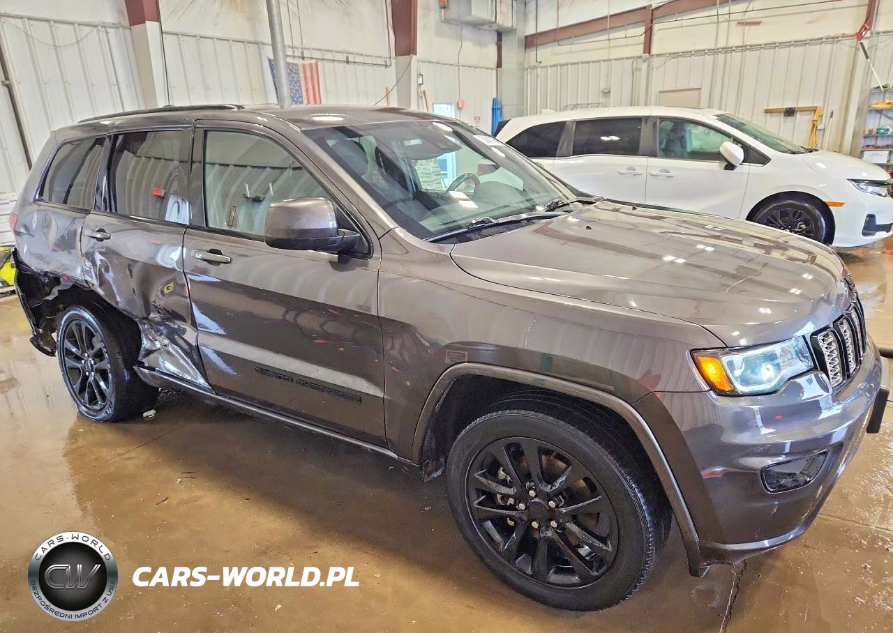 2021 Jeep Gr Cherokee VIN:1C4RJFAGXMC768222 - 4