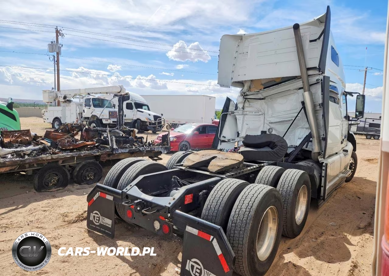 2025 Volvo Vnl Semi Truck VIN:4V4NC9EH1SN668531 - 4