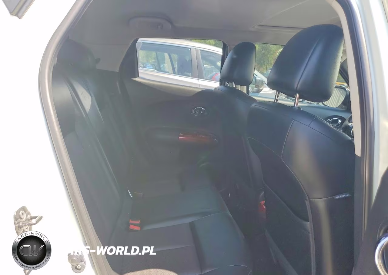 2011 Nissan Juke S VIN:JN8AF5MV8BT023294 - 11
