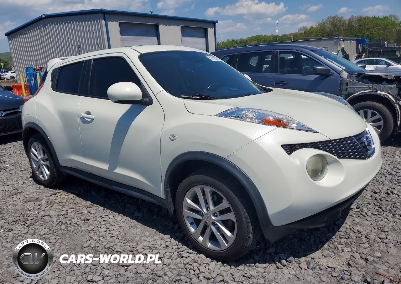 2011 Nissan Juke S VIN:JN8AF5MV8BT023294 - 4