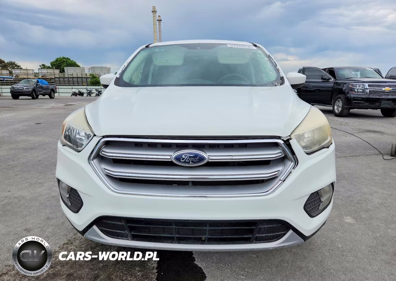 2017 Ford Escape Se VIN:1FMCU0GD7HUE77244 - 5