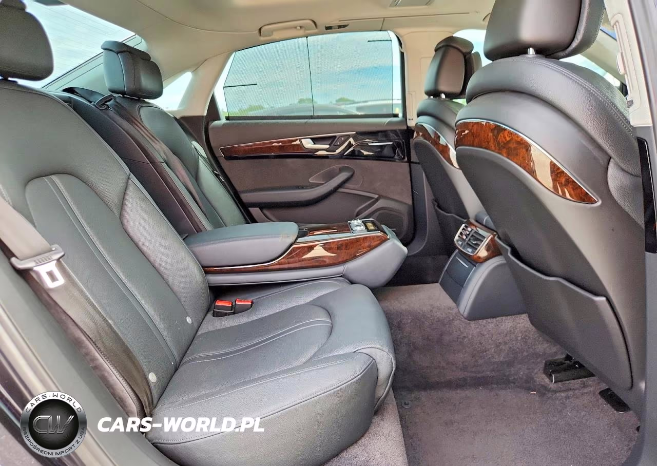 2015 Audi A8 L Quattro VIN:WAU3GAFD9FN041308 - 10