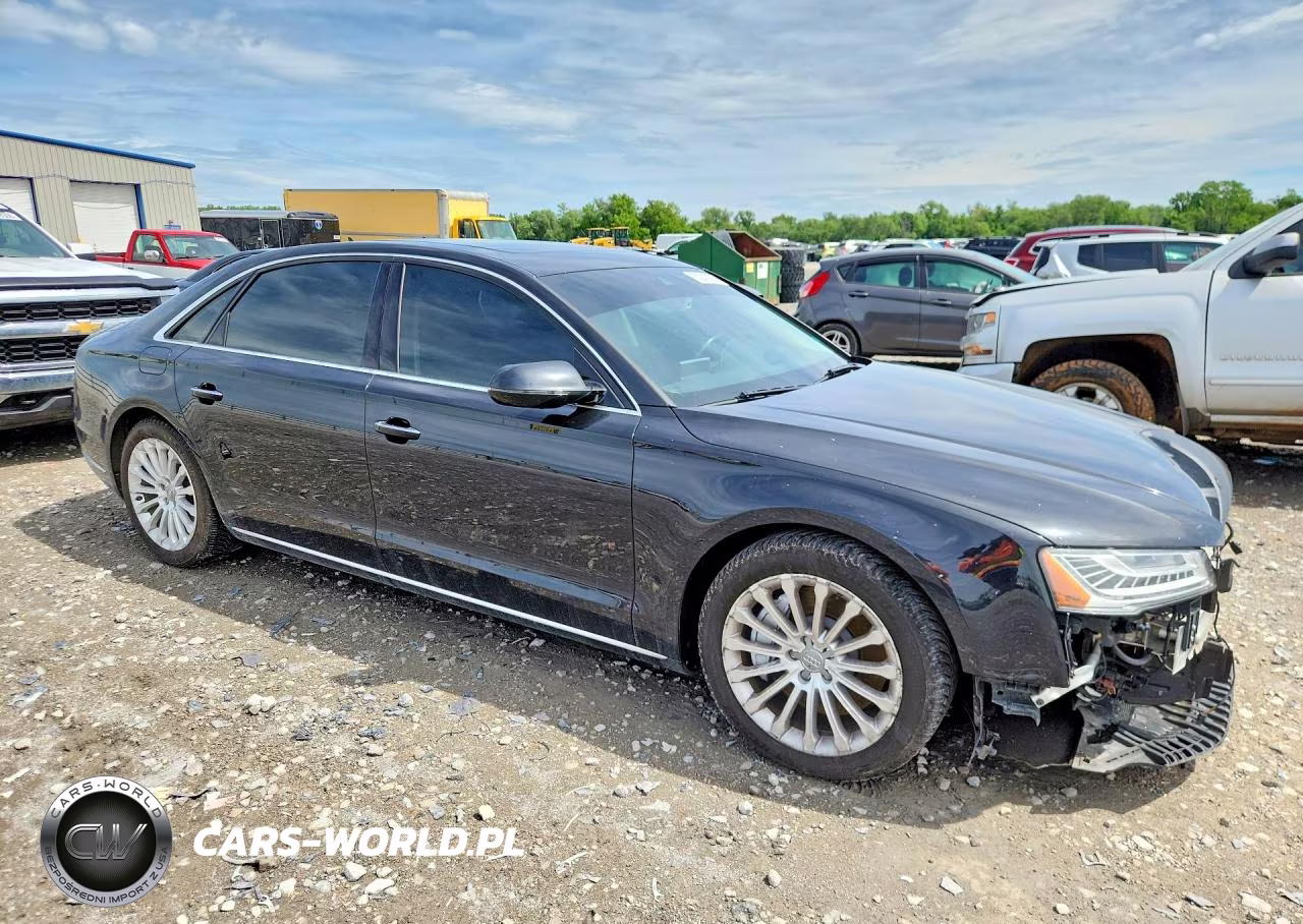 2015 Audi A8 L Quattro VIN:WAU3GAFD9FN041308 - 4