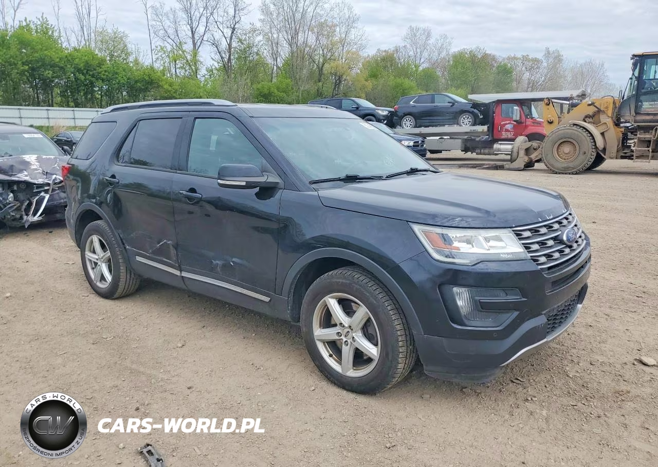 2016 Ford Explorer Xlt VIN:1FM5K8D88GGA33758 - 4