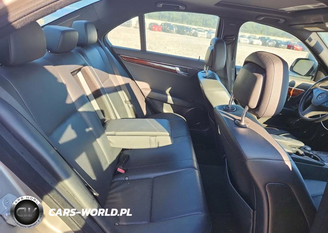 2009 Mercedes-Benz C 300 VIN:WDDGF54X59F233762 - 10
