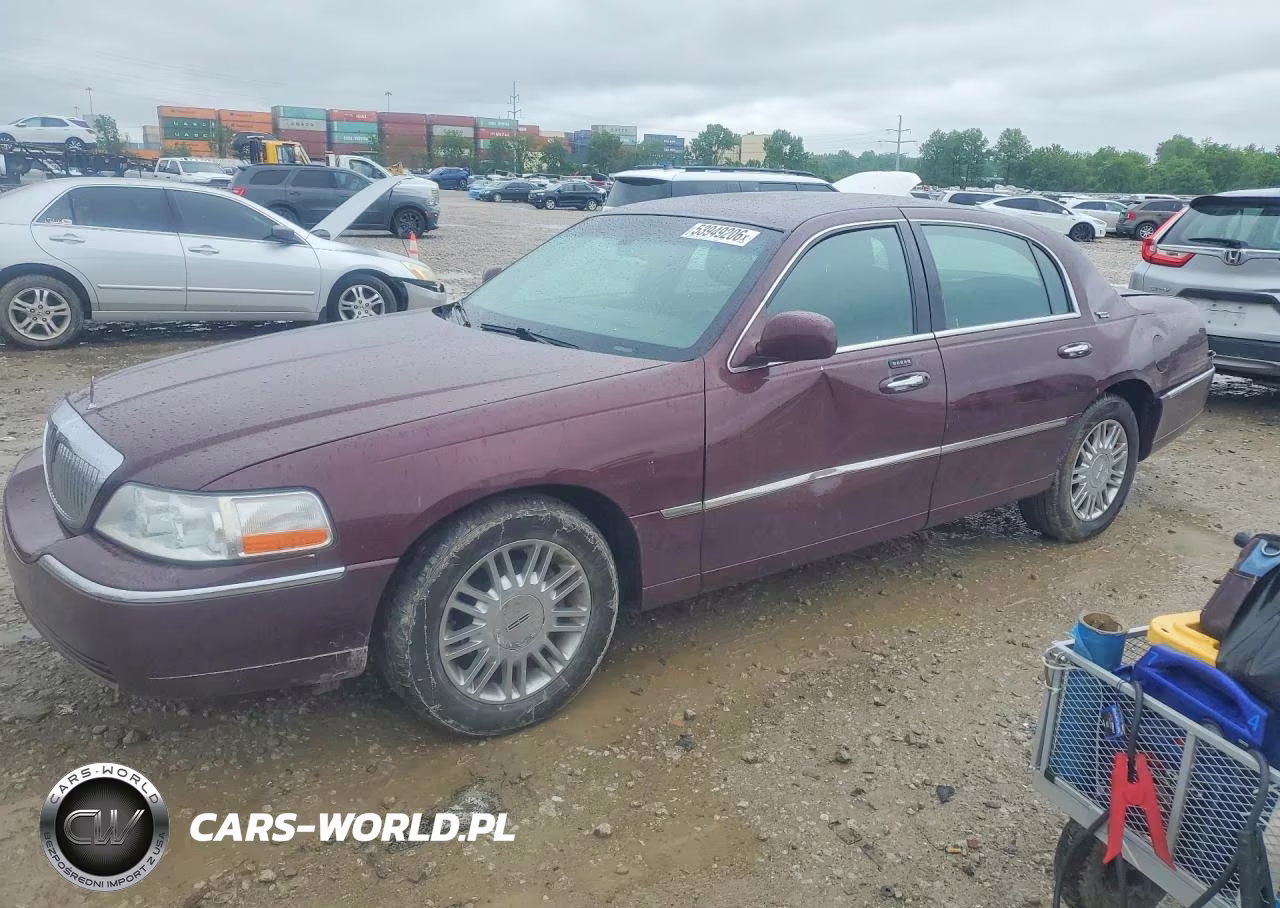 2008 Lincoln Town Car Signature Limited – zdjęcie 1 z 12