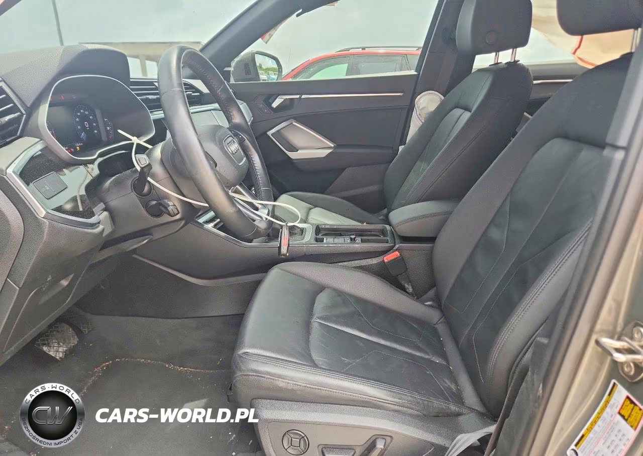 2020 Audi Q3 Premium S Line VIN:WA1DECF32L1058349 - 7
