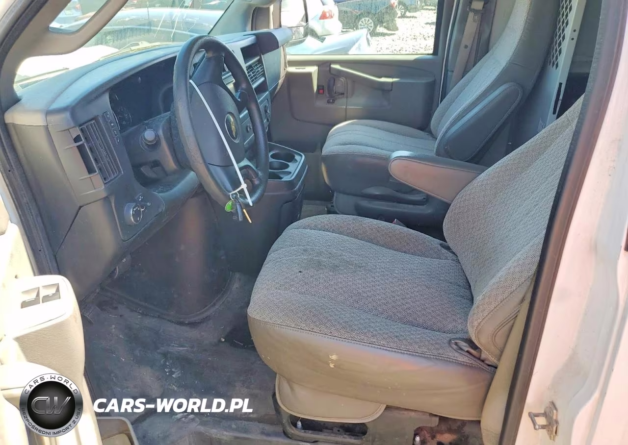2016 Chevrolet Express G2500 VIN:1GCWGBFF1G1310451 - 7