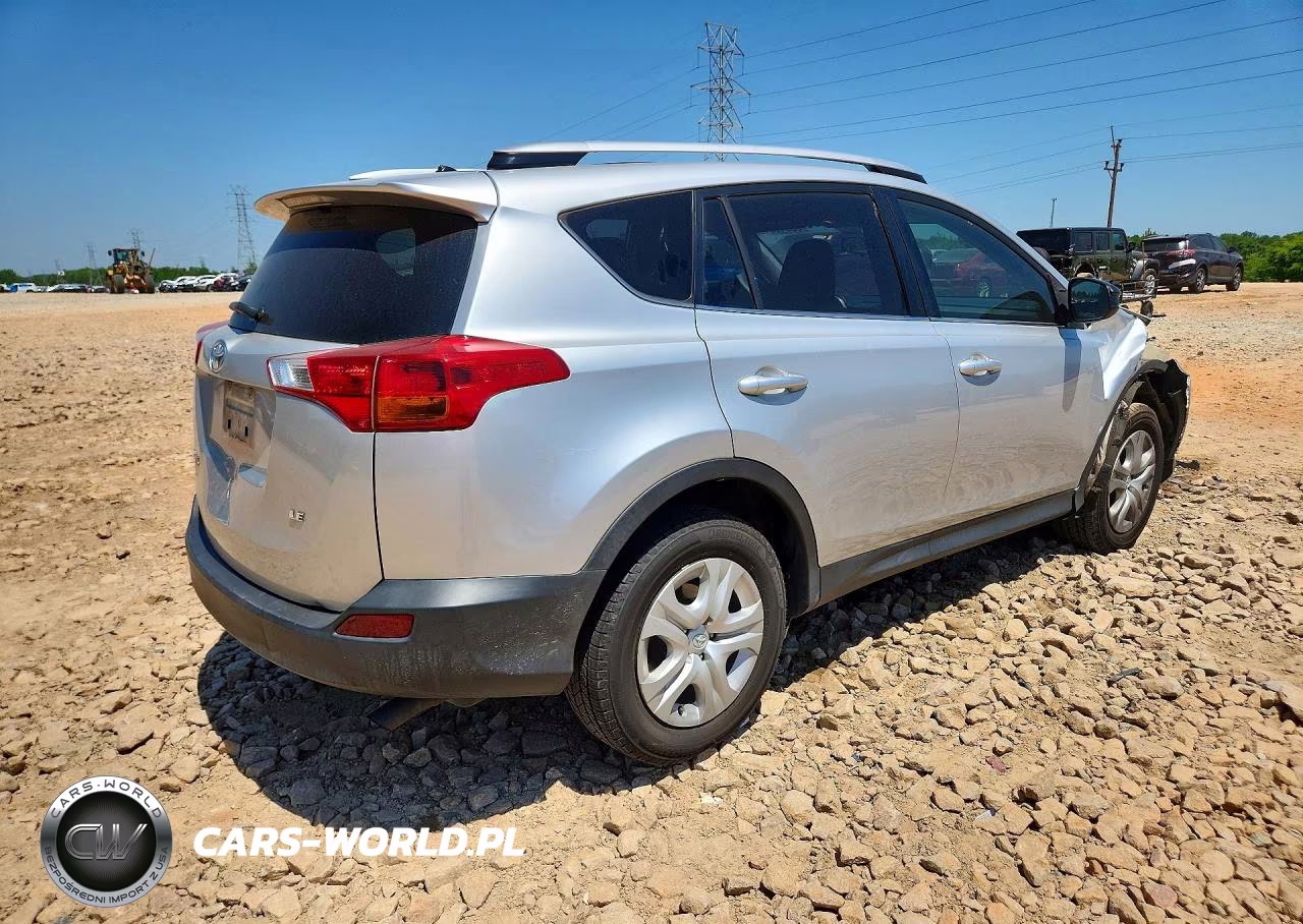 2015 Toyota Rav4 Le VIN:JTMZFREV0FD049327 - 3