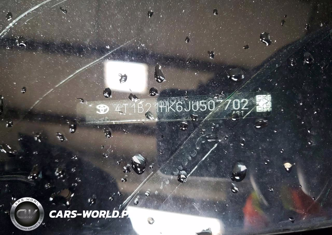2018 Toyota Camry Hybrid Se VIN:4T1B21HK6JU507702 - 12