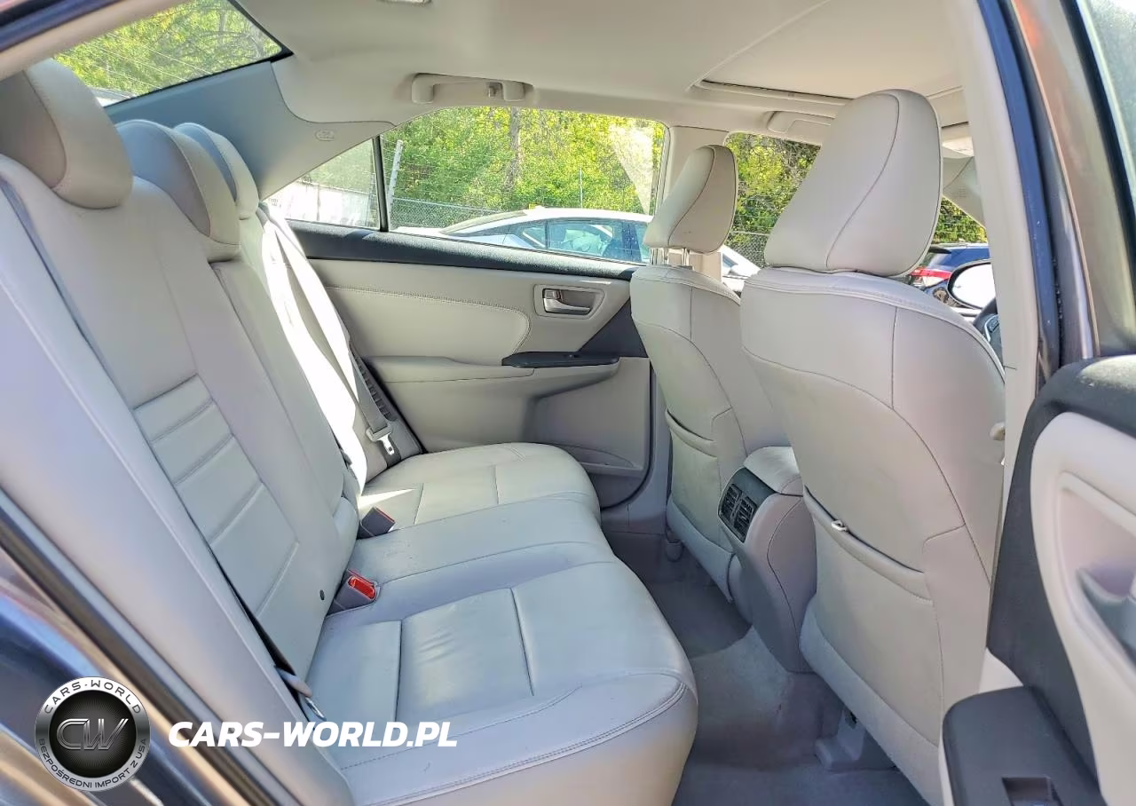 2015 Toyota Camry Hybrid Xle VIN:4T1BD1FK7FU156139 - 10