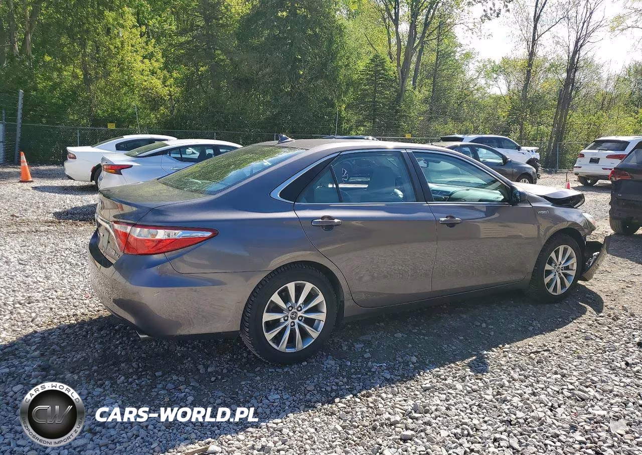 2015 Toyota Camry Hybrid Xle VIN:4T1BD1FK7FU156139 - 3