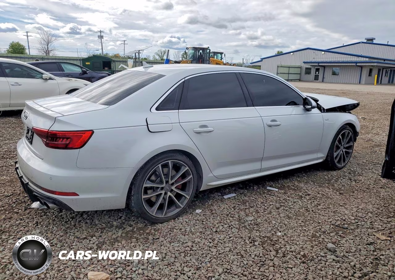 2018 Audi S4 Premium Plus VIN:WAUB4AF42JA002869 - 3