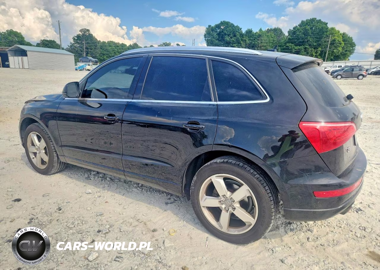 2010 Audi Q5 Premium Plus VIN:WA1LKAFP8AA016812 - 2