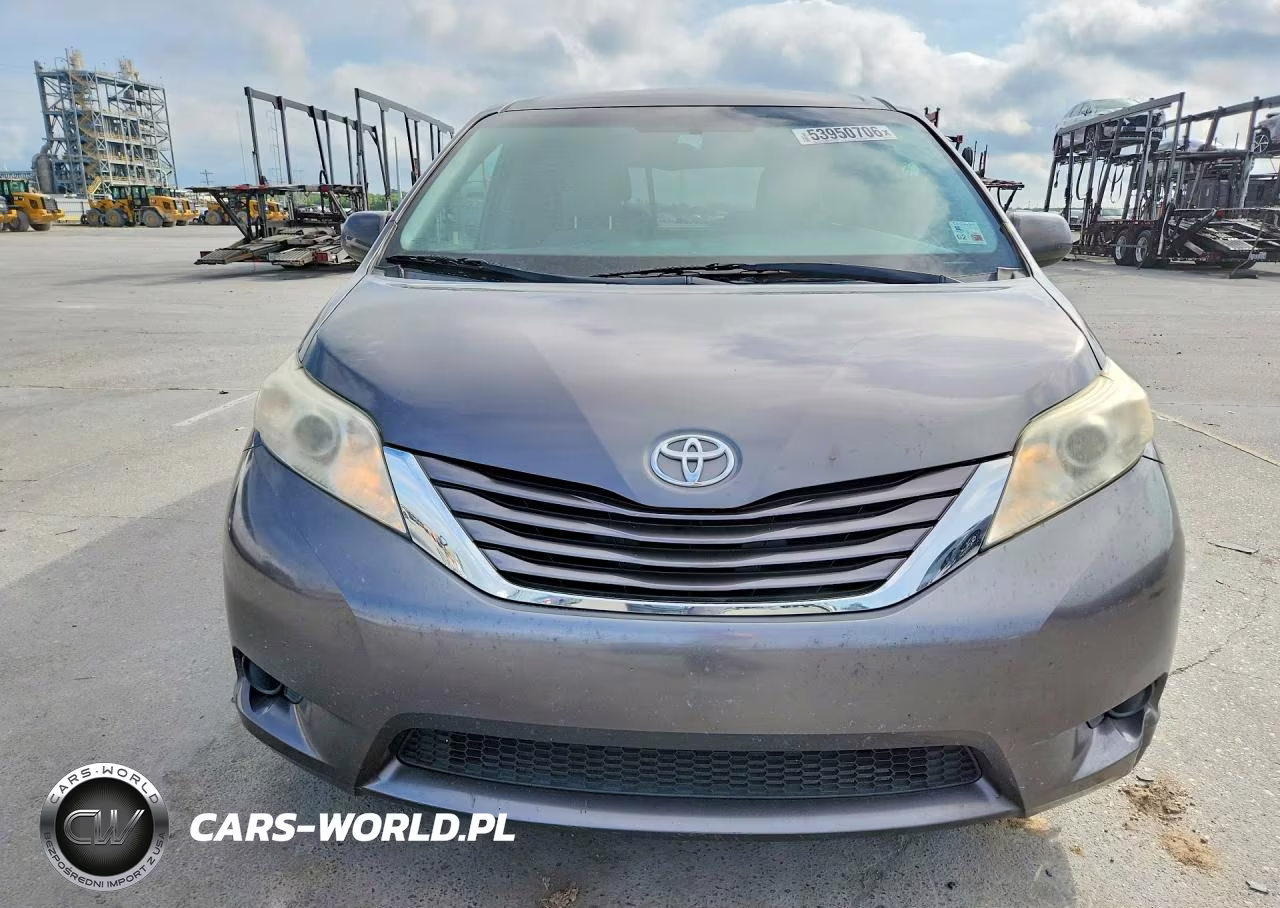 2017 Toyota Sienna Le VIN:5TDKZ3DC8HS841903 - 5