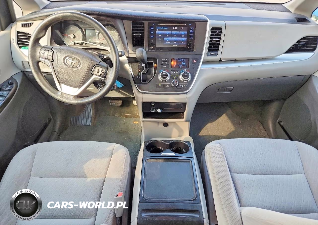 2017 Toyota Sienna Le VIN:5TDKZ3DC8HS841903 - 8