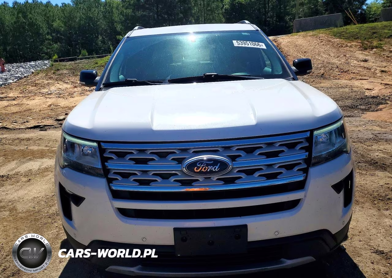 2018 Ford Explorer Xlt VIN:1FM5K7D86JGC22135 - 5