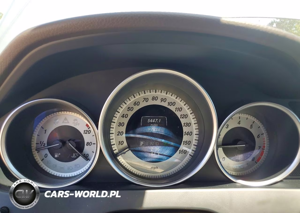 2014 Mercedes-Benz C 250 VIN:WDDGF4HB0ER306036 - 9