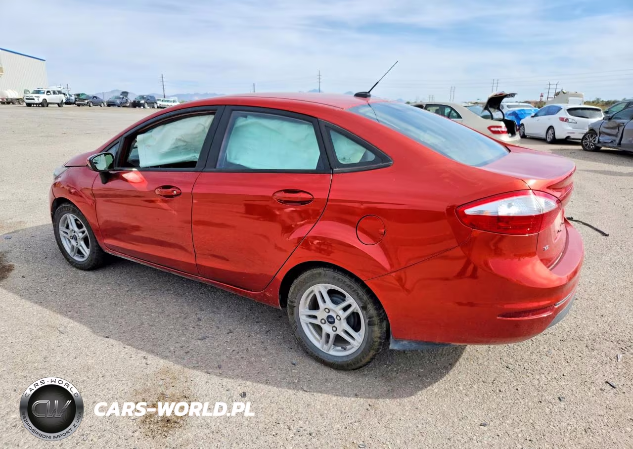2019 Ford Fiesta Se VIN:3FADP4BJ3KM121623 - 2
