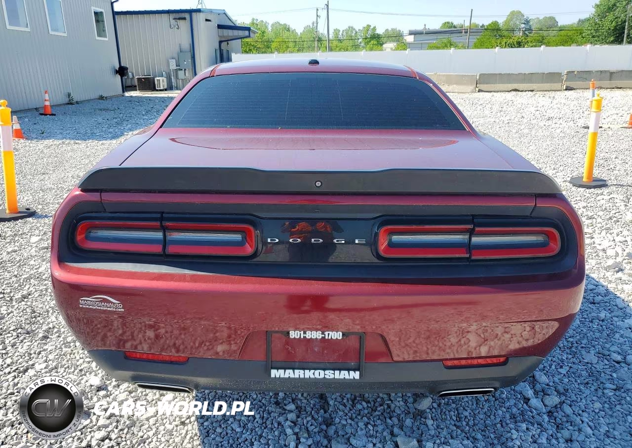 2018 Dodge Challenger Sxt VIN:2C3CDZAG2JH322495 - 6