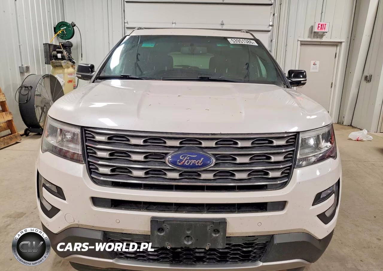 2017 Ford Explorer Xlt VIN:1FM5K8D82HGB53105 - 5