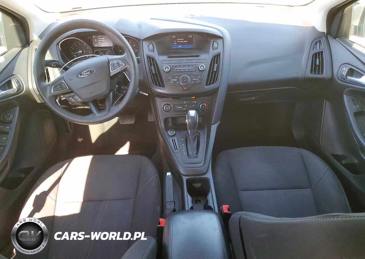 2016 Ford Focus Se VIN:1FADP3F26GL399440 - 8
