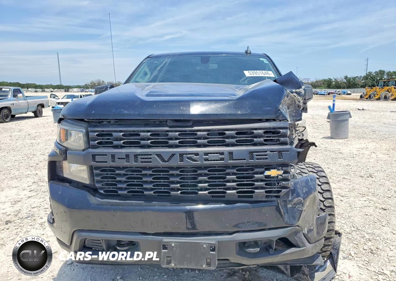 2020 Chevrolet Silverado K1500 VIN:3GCPYAEK6LG327252 - 5