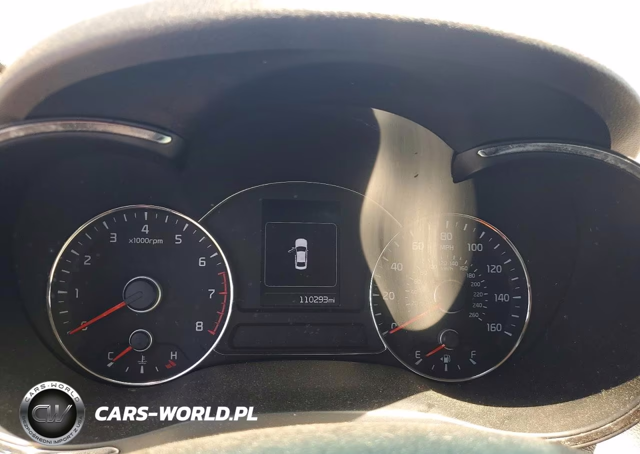 2018 Kia Forte Lx VIN:3KPFL4A77JE209684 - 9