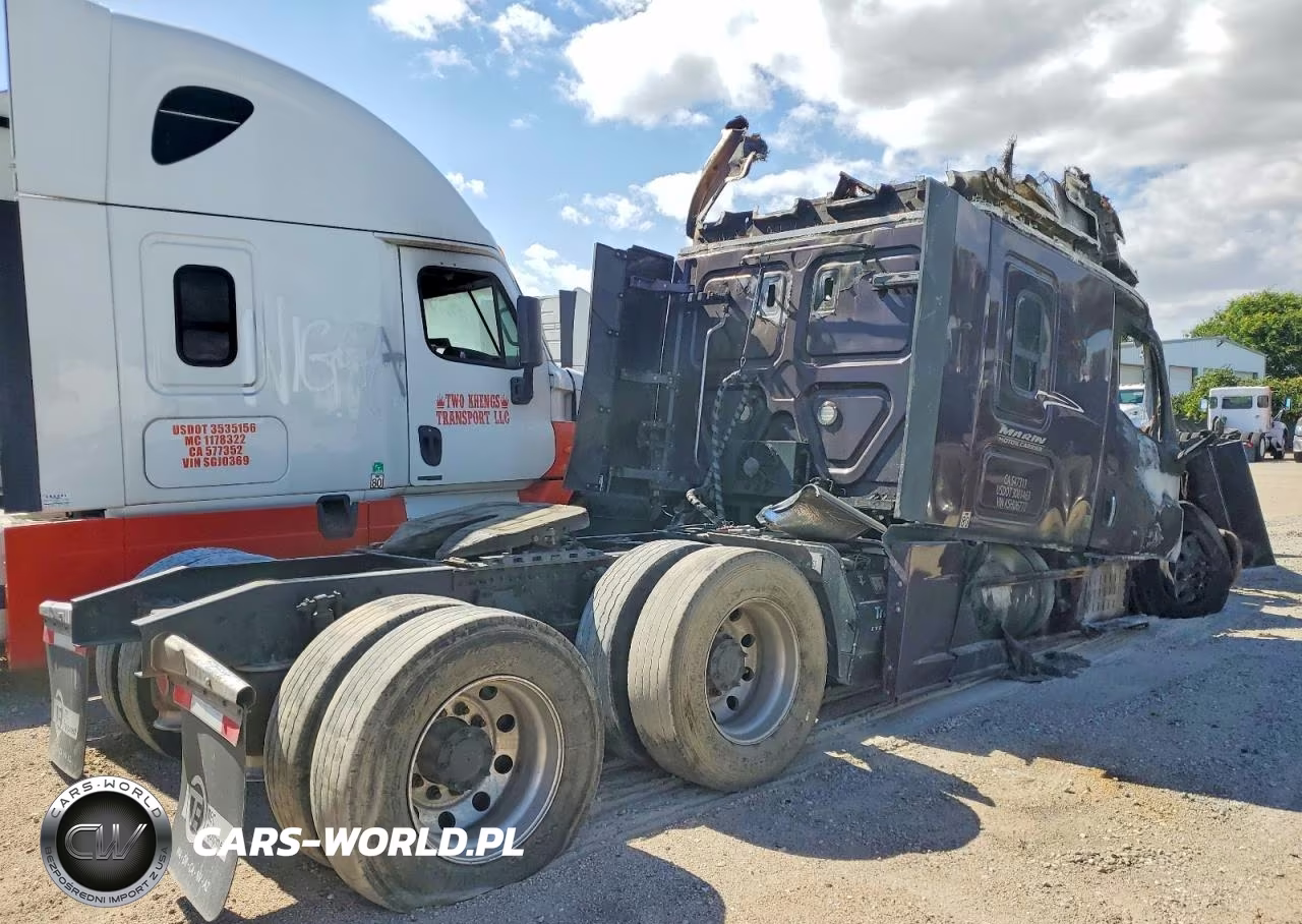 2019 Freightliner Cascadia 126 Semi Truck VIN:3AKJHHDR3KSHU6772 - 4