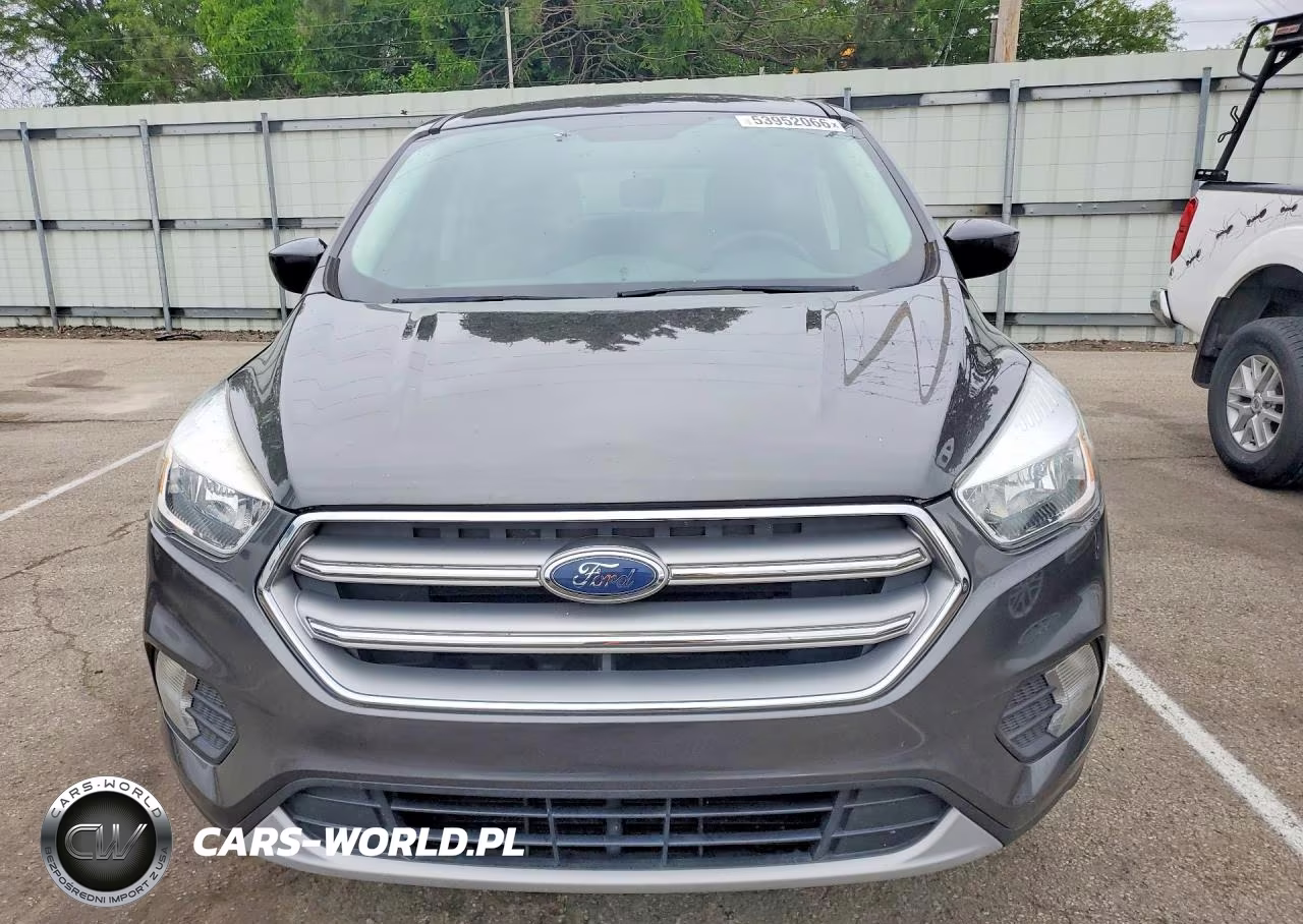 2017 Ford Escape Se VIN:1FMCU9GD3HUE92358 - 5